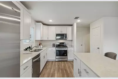 16040 Isles Drive, Fort Worth, TX 76052 - Photo 5