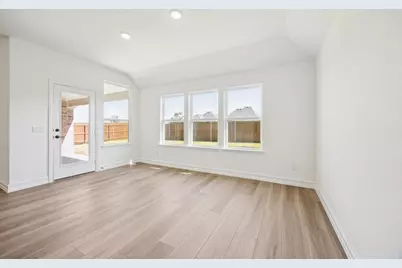 11212 Abbotsbury Road, Fort Worth, TX 76052 - Photo 5