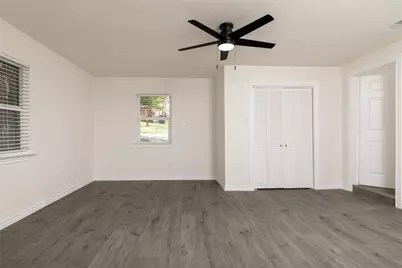 5801 Manhattan Drive, Fort Worth, TX 76107 - Photo 23