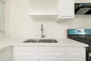 5801 Manhattan Dr, Fort Worth, TX 76107 - Photo 15