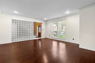 2713 Water Oak Dr, Grand Prairie, TX 75052 - Photo 9