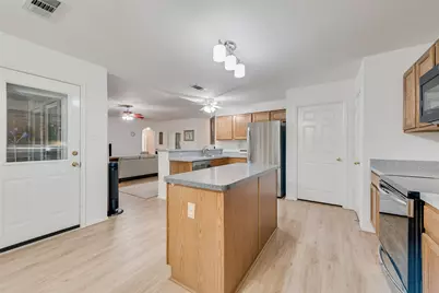 100 Jennings Drive, Waxahachie, TX 75165 - Photo 17