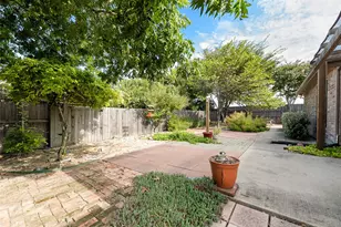 100 Jennings Dr, Waxahachie, TX 75165 - Photo 33