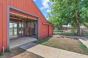 5058 W Hwy 199, Springtown, TX 76082 - Photo 9