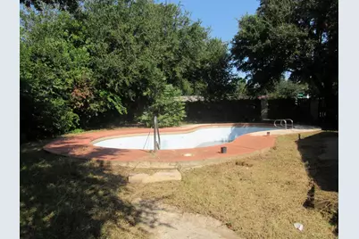 3708 Acree Street, Beverly Hills, TX 76711 - Photo 19