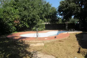 3708 Acree St, Beverly Hills, TX 76711 - Photo 19