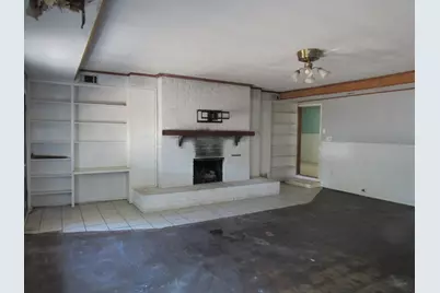 3708 Acree Street, Beverly Hills, TX 76711 - Photo 7