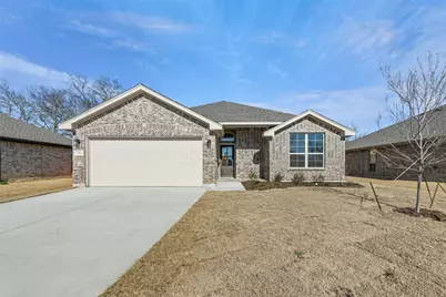 1102 Holly Street, Cleburne, TX 76033 - Photo 1