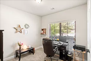 205 Carson Dr, Waxahachie, TX 75167 - Photo 25