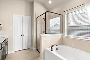 205 Carson Dr, Waxahachie, TX 75167 - Photo 21