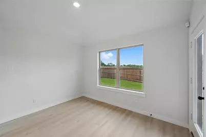 1401 Quail Creek Drive, Cleburne, TX 76033 - Photo 29