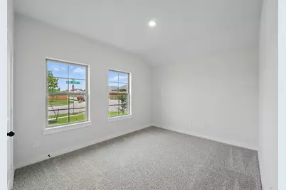 1401 Quail Creek Drive, Cleburne, TX 76033 - Photo 5