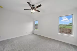 1401 Quail Crk Dr, Cleburne, TX 76033 - Photo 21