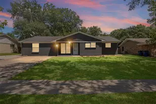 2410 Linda Dr, Ennis, TX 75119 - Photo 1