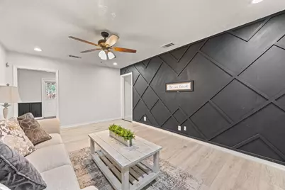 2410 Linda Drive, Ennis, TX 75119 - Photo 7