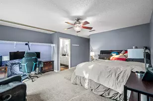 2837 Corrida Ct, Grand Prairie, TX 75052 - Photo 17