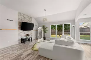 504 Grayson Ln, Lake Dallas, TX 75065 - Photo 7