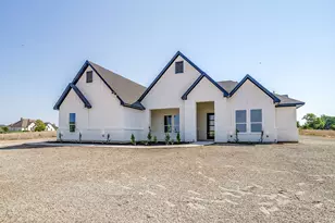 240 Latigo Wy, Weatherford, TX 76088 - Photo 3