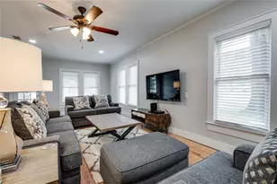 625 Jefferson St, Pittsburg, TX 75686 - Photo 7