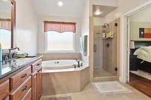 708 Cresthaven Dr, McKinney, TX 75071 - Photo 19