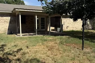 1211 Georgia St, Sulphur Springs, TX 75482 - Photo 15