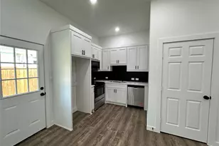 1315 Oneal St, Commerce, TX 75428 - Photo 3