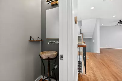 4212 Bowser Avenue #C, Dallas, TX 75219 - Photo 25