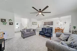 10852 Copper Hills Ln, Fort Worth, TX 76108 - Photo 3