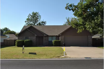 515 E Liberty Street, Pilot Point, TX 76258 - Photo 5