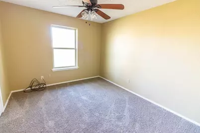 1007 Phillips Circle, Kaufman, TX 75142 - Photo 11