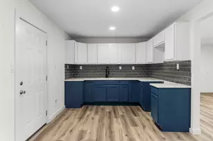 312 Wilton Dr, Greenville, TX 75401 - Photo 9