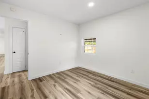 312 Wilton Dr, Greenville, TX 75401 - Photo 11