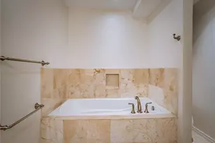 5909 Luther Ln, Dallas, TX 75225 - Photo 13