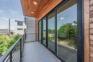 1004 Stafford St, Dallas, TX 75208 - Photo 9