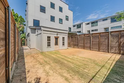 1004 Stafford Street, Dallas, TX 75208 - Photo 25