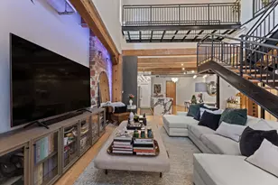 509 Elm St, Dallas, TX 75202 - Photo 3