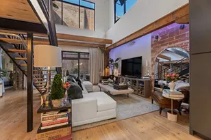 509 Elm St, Dallas, TX 75202 - Photo 7