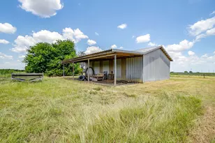 8309 Cr 106, Grandview, TX 76050 - Photo 11