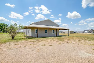 8309 Cr 106, Grandview, TX 76050 - Photo 17