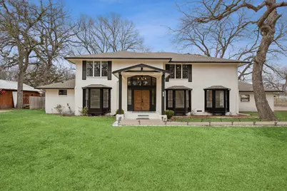 101 Forest Brook Street, Oak Leaf, TX 75154 - Photo 1