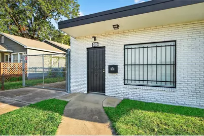 205 W Gandy Street, Denison, TX 75020 - Photo 7