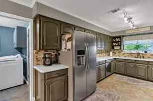 4900 Del Rio Ct, De Cordova, TX 76049 - Photo 13