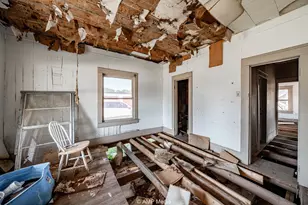 1307 Coggin Ave, Brownwood, TX 76801 - Photo 11