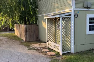 1307 Coggin Ave, Brownwood, TX 76801 - Photo 5