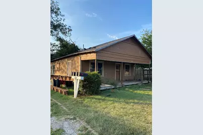 1307 Coggin Avenue, Brownwood, TX 76801 - Photo 3