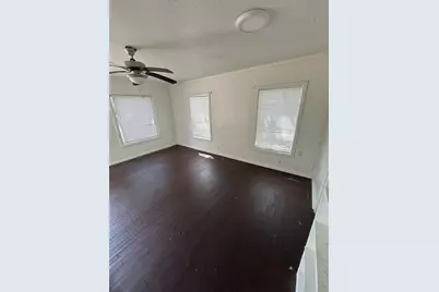 4020 Lisbon Street, Fort Worth, TX 76107 - Photo 9