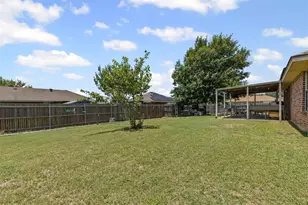 1107 Lynnwood Ct, Cleburne, TX 76033 - Photo 39