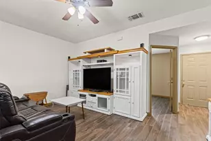 1107 Lynnwood Ct, Cleburne, TX 76033 - Photo 19