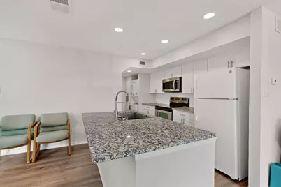 9809 Walnut Street #E209, Dallas, TX 75243 - Photo 11