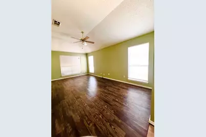 9412 Jill Lane, Dallas, TX 75227 - Photo 5